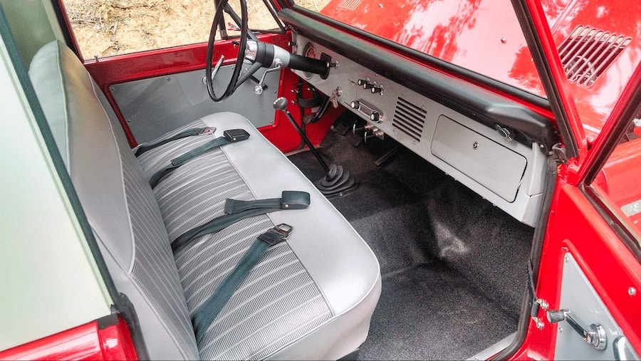 original-ford-bronco-interior
